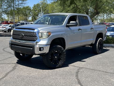 Used 2019 Toyota Tundra SR5 AWD/4WD image 31