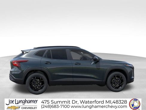 New 2026 Chevrolet Trax LT FWD image 5