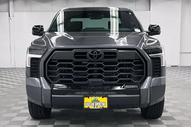 Used 2026 Toyota Tundra Limited AWD/4WD image 4