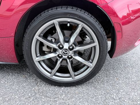 Used 2021 MAZDA MX-5 Miata Grand Touring RWD image 24
