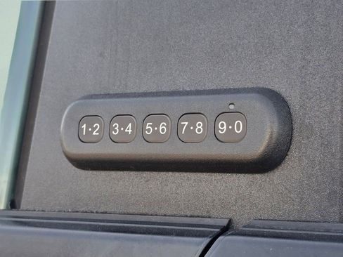 Used 2022 Ford Bronco Raptor AWD/4WD image 26