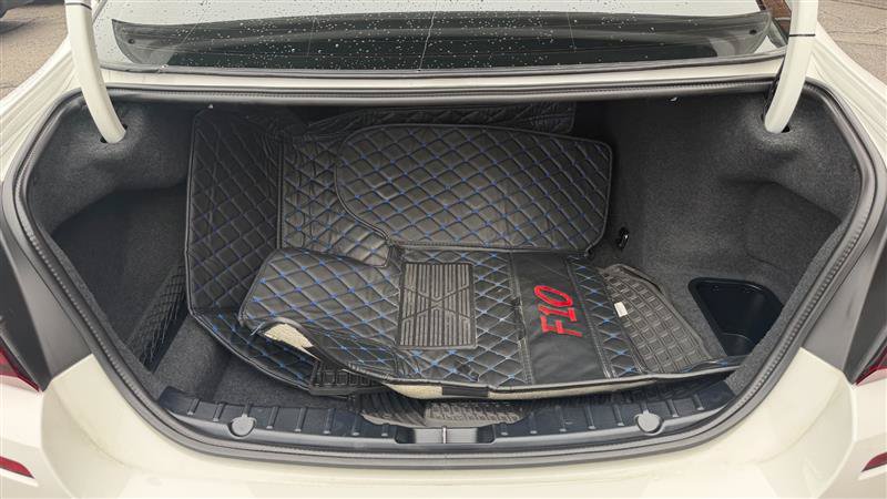 Used 2016 BMW 550i Sedan RWD image 17