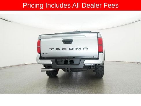 New 2025 Toyota Tacoma TRD Off-Road AWD/4WD image 42