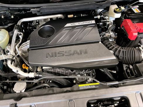 Used 2023 Nissan Rogue SV AWD/4WD image 34