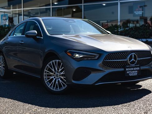 Used 2025 Mercedes-Benz CLA 250 CLA 250 image 1