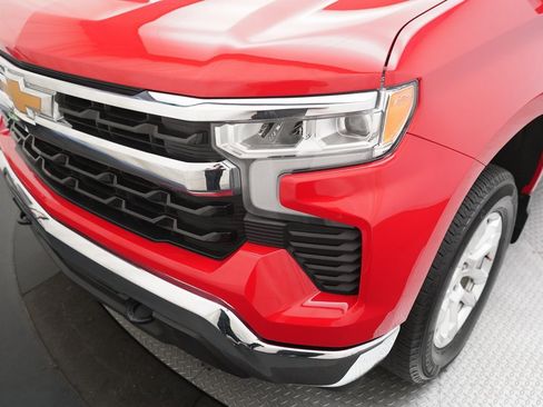 Used 2023 Chevrolet Silverado 1500 LT image 22