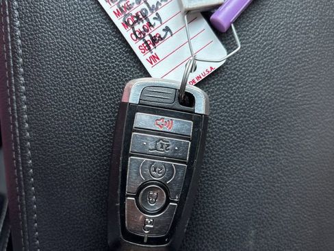 Used 2019 Ford Explorer Limited image 83