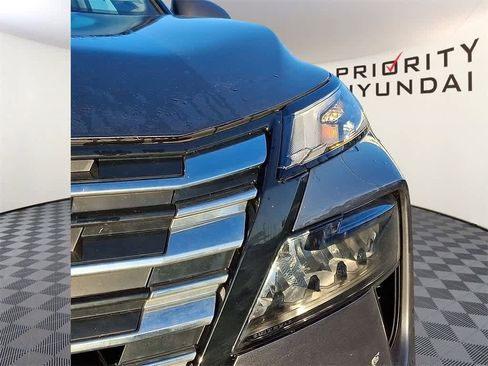 Used 2024 Nissan Rogue SL w/ SL Premium Package image 8