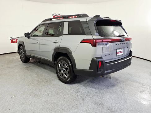 Used 2026 Subaru Outback Premium AWD/4WD image 9
