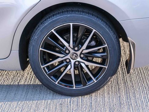 Used 2023 Toyota Camry SE w/ Protection Package (Q2) (TMS) FWD image 9