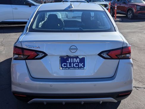 New 2025 Nissan Versa SV image 3