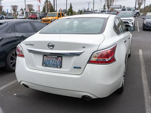 Used 2014 Nissan Altima 2.5 S image 4