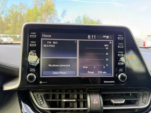 Used 2020 Toyota C-HR LE image 13