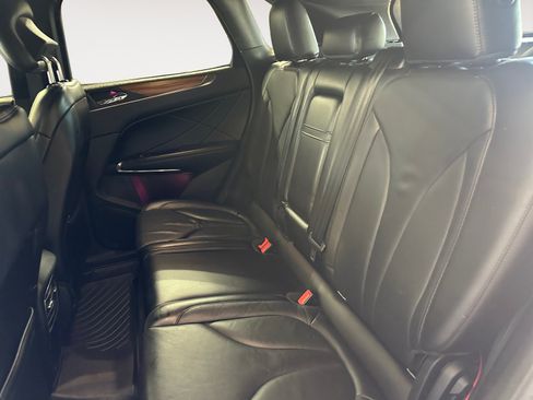 Used 2015 Lincoln MKC FWD w/ Equipment Group 102A Reserve image 24