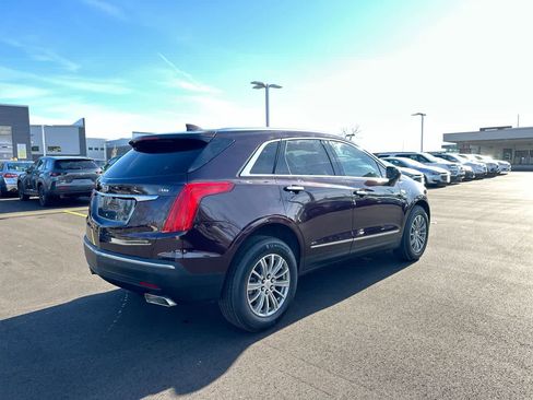 Used 2017 Cadillac XT5 Luxury w/ Driver Awareness Package image 13