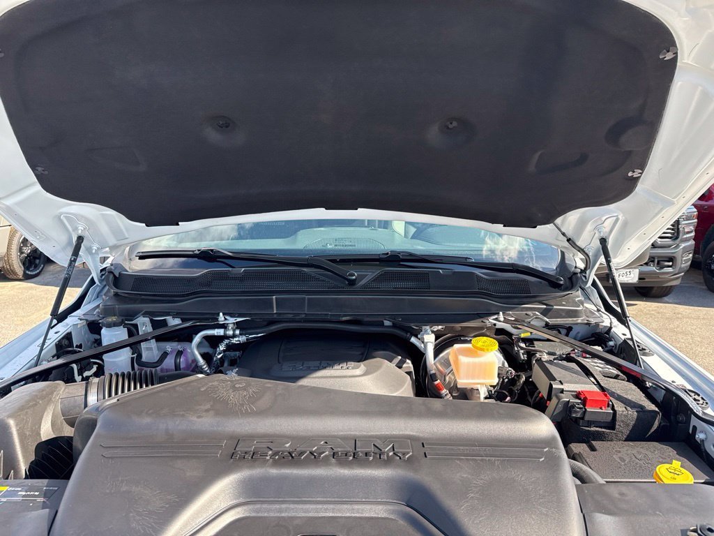 New 2027 RAM 2500 Laramie AWD/4WD image 29