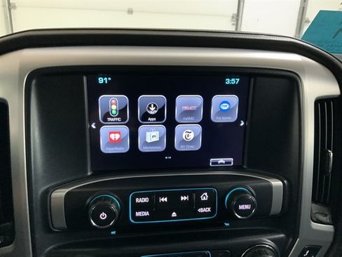 Used 2018 GMC Sierra 1500 SLT AWD/4WD image 30