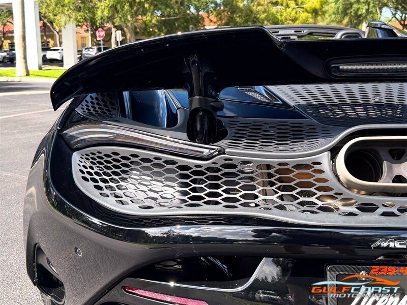 Used 2024 McLaren 750S Spider RWD image 48