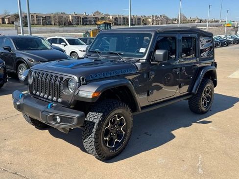 Used 2021 Jeep Wrangler Unlimited Rubicon 4xe image 3