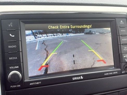 Used 2012 Jeep Grand Cherokee Laredo image 18