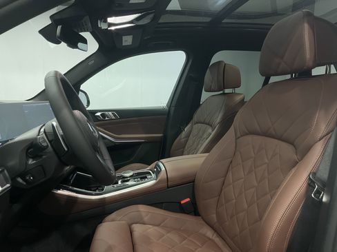 New 2026 BMW X5 xDrive40i w/ M Sport Package image 8