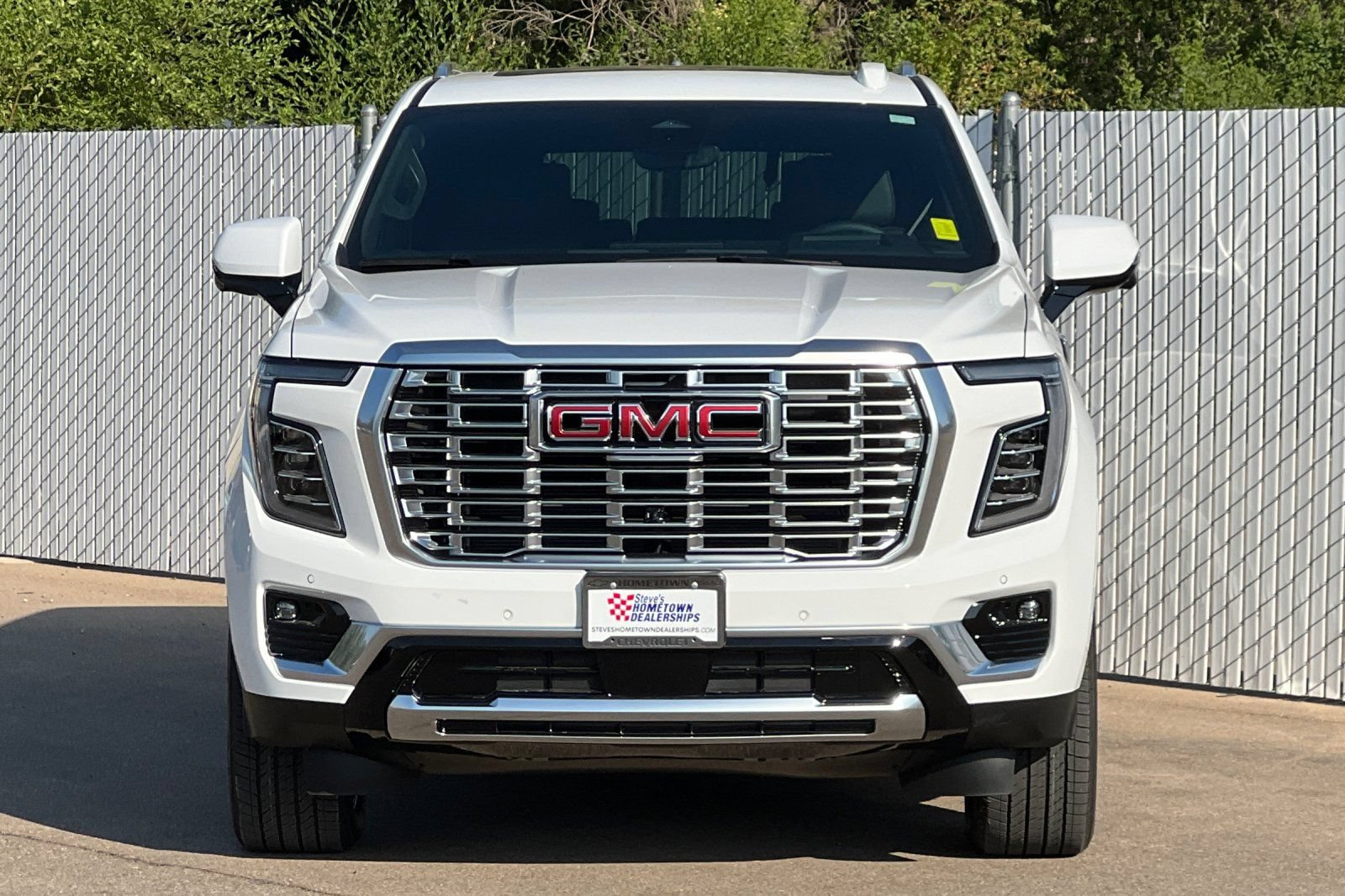 New 2026 GMC Yukon Denali w/ Advanced Technology Package AWD/4WD image 6