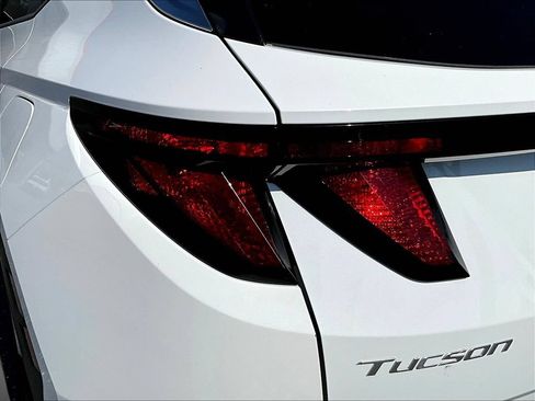 Certified 2025 Hyundai Tucson SEL AWD/4WD image 27