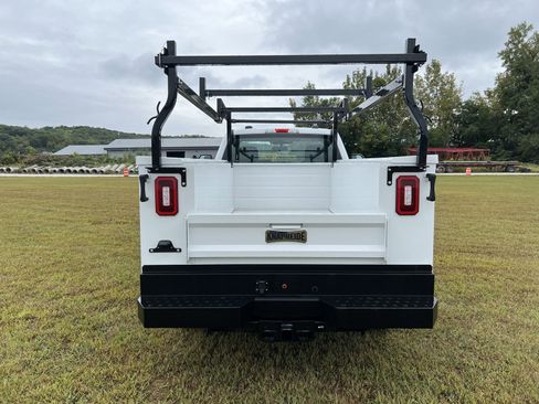 Used 2024 Ford F250 XL w/ Snow Plow Prep Package image 8