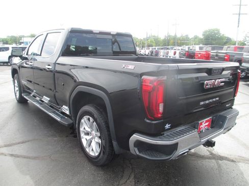 Used 2019 GMC Sierra 1500 SLT w/ SLT Premium Package AWD/4WD image 10