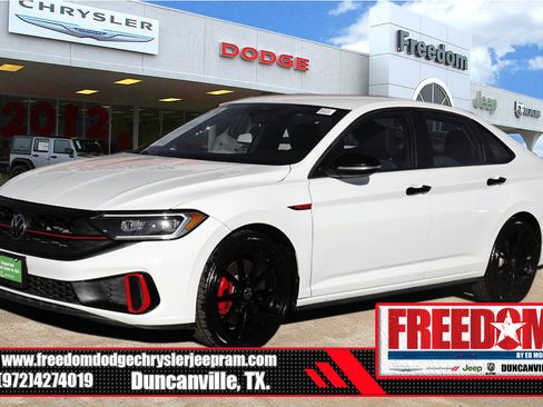 Used 2024 Volkswagen Jetta GLI 40th Anniversary Edition image 1