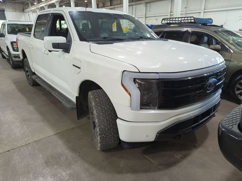 Used 2023 Ford F150 Lightning Lariat AWD/4WD image 4