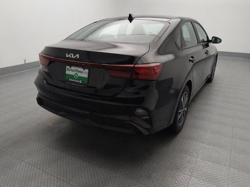 Used 2022 Kia Forte LXS FWD image 7