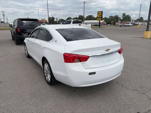 Used 2018 Chevrolet Impala LT FWD image 4