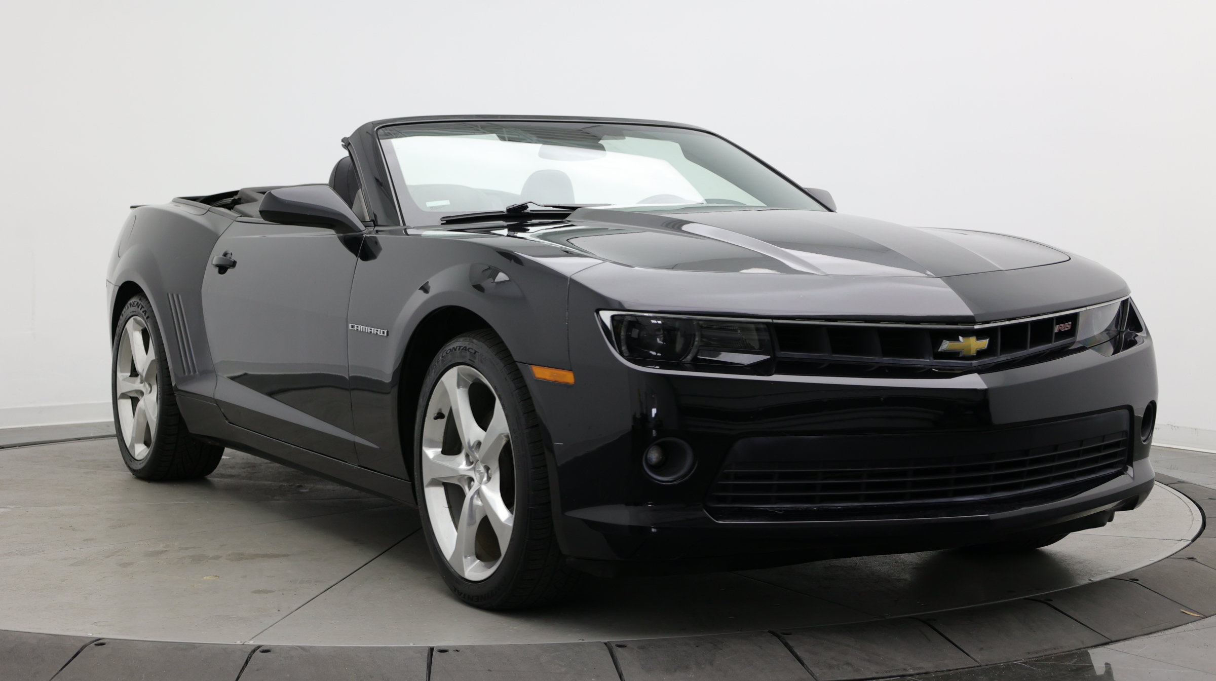 Used 2014 Chevrolet Camaro LT w/ RS Package RWD image 3