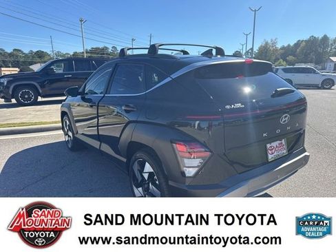 Used 2024 Hyundai Kona Limited image 5