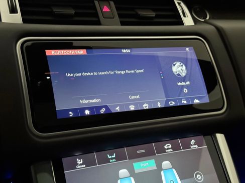 Used 2018 Land Rover Range Rover Sport SVR image 39