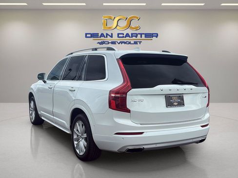Used 2018 Volvo XC90 T6 Momentum w/ Convenience Package AWD/4WD image 3