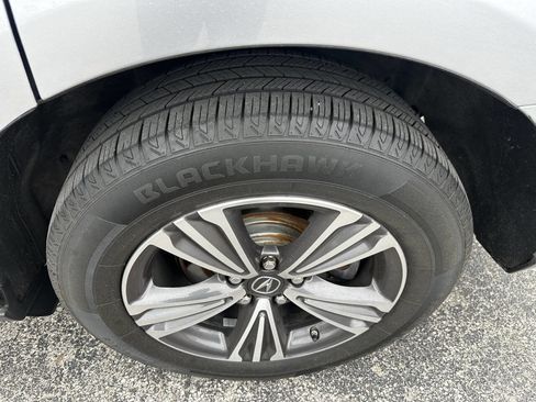 Used 2017 Acura MDX SH-AWD image 12