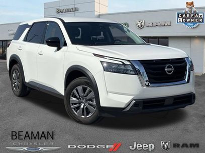 Used 2025 Nissan Pathfinder S