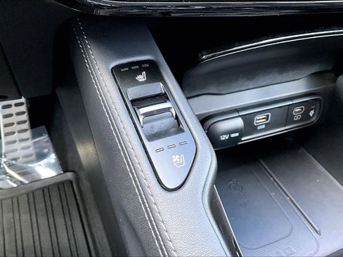 Used 2023 Kia Telluride SX image 33