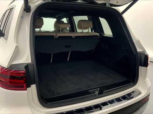 Used 2026 Mercedes-Benz GLB 250 image 16