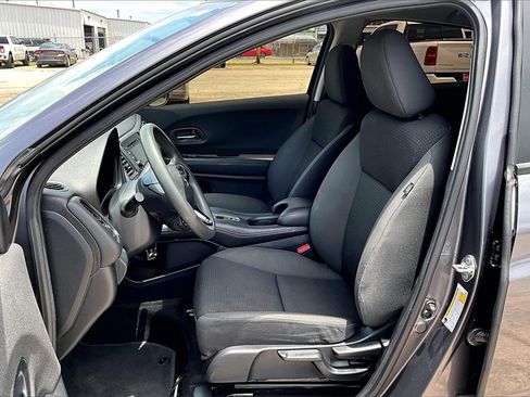 Used 2020 Honda HR-V LX image 18