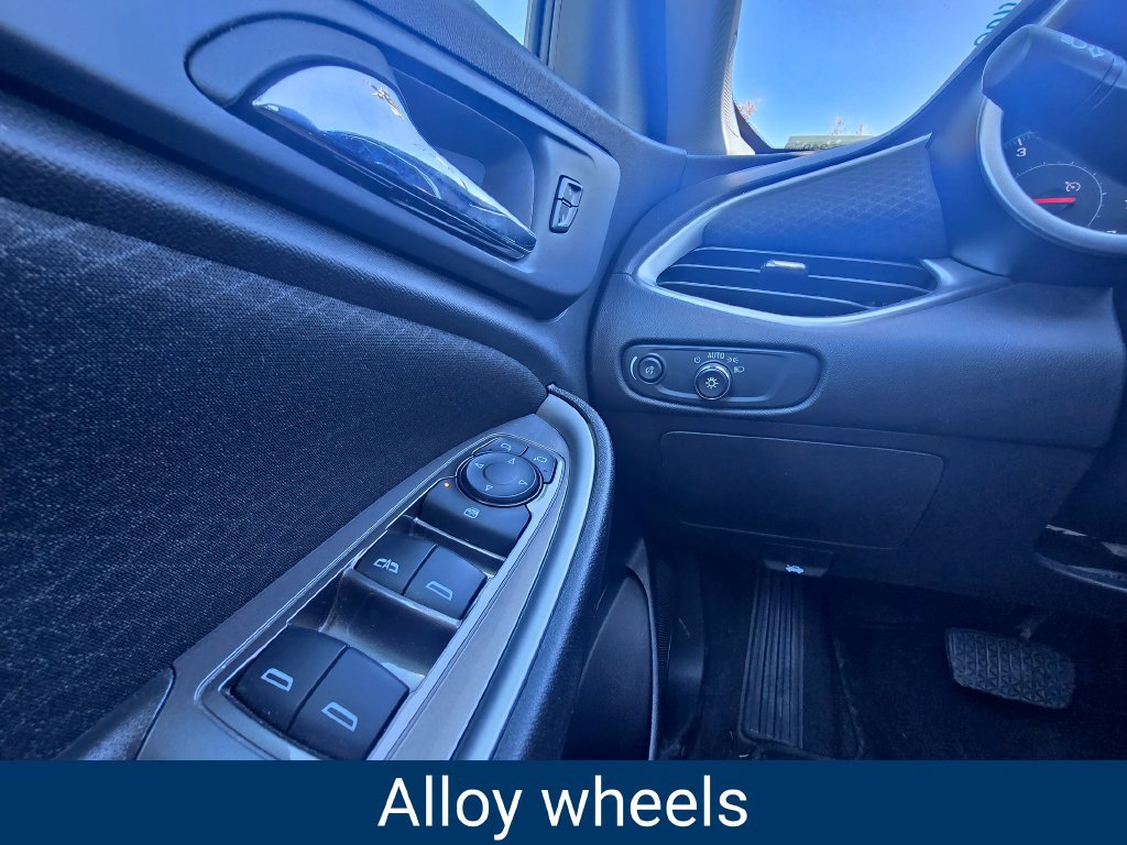 Certified 2025 Chevrolet Malibu LT FWD image 20