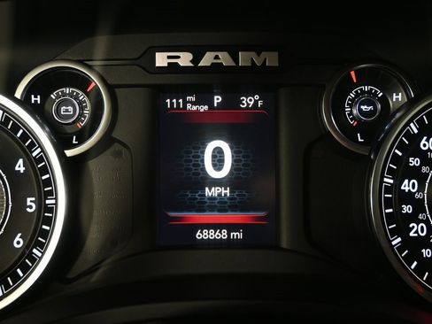 Used 2020 RAM 1500 Big Horn image 32