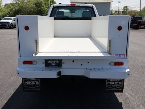 New 2025 Ford F350 XL w/ XL Chrome Package image 17