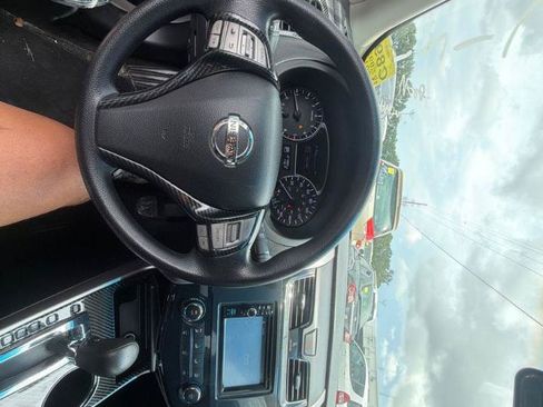 Used 2013 Nissan Altima 2.5 S FWD image 12