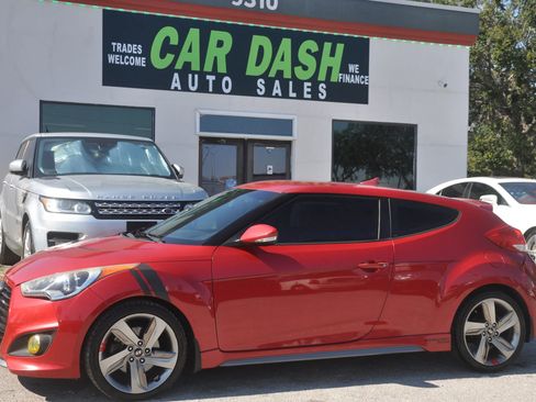 Used 2013 Hyundai Veloster Turbo image 7