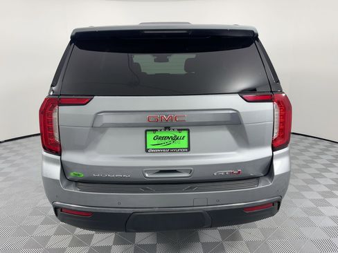 Used 2024 GMC Yukon AT4 w/ Technology Package image 10