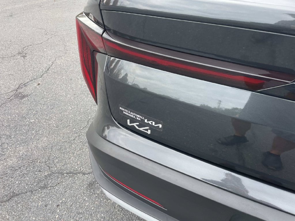 Used 2025 Kia K4 EX FWD image 5