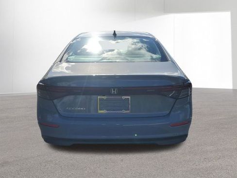 New 2025 Honda Accord SE image 15